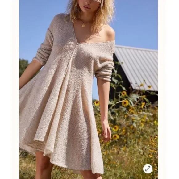 Free People Dancing in the Forest Sweater Dress in blush pink alpaca blend wool - Picture 3 of 8